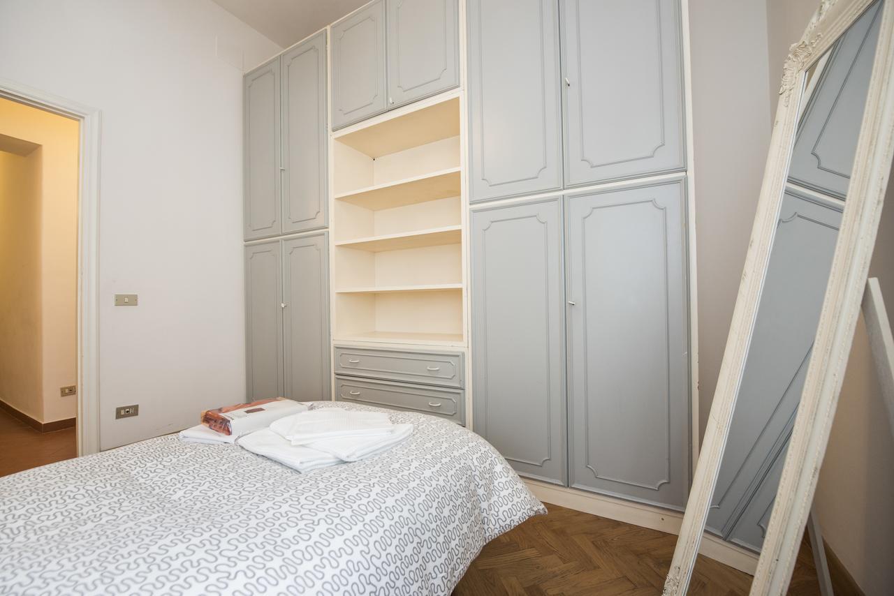 Cavour 28 * Firenze